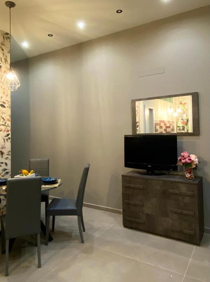 Appartement I *